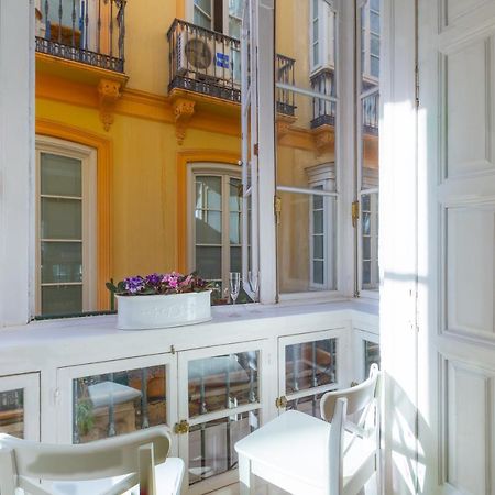Puerta De Larios: Central Three-Bedroom Apartment With Balconies And Patio Malaga Ngoại thất bức ảnh