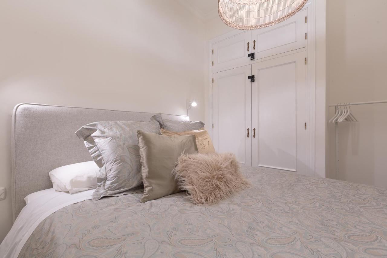 Puerta De Larios: Central Three-Bedroom Apartment With Balconies And Patio Malaga Ngoại thất bức ảnh