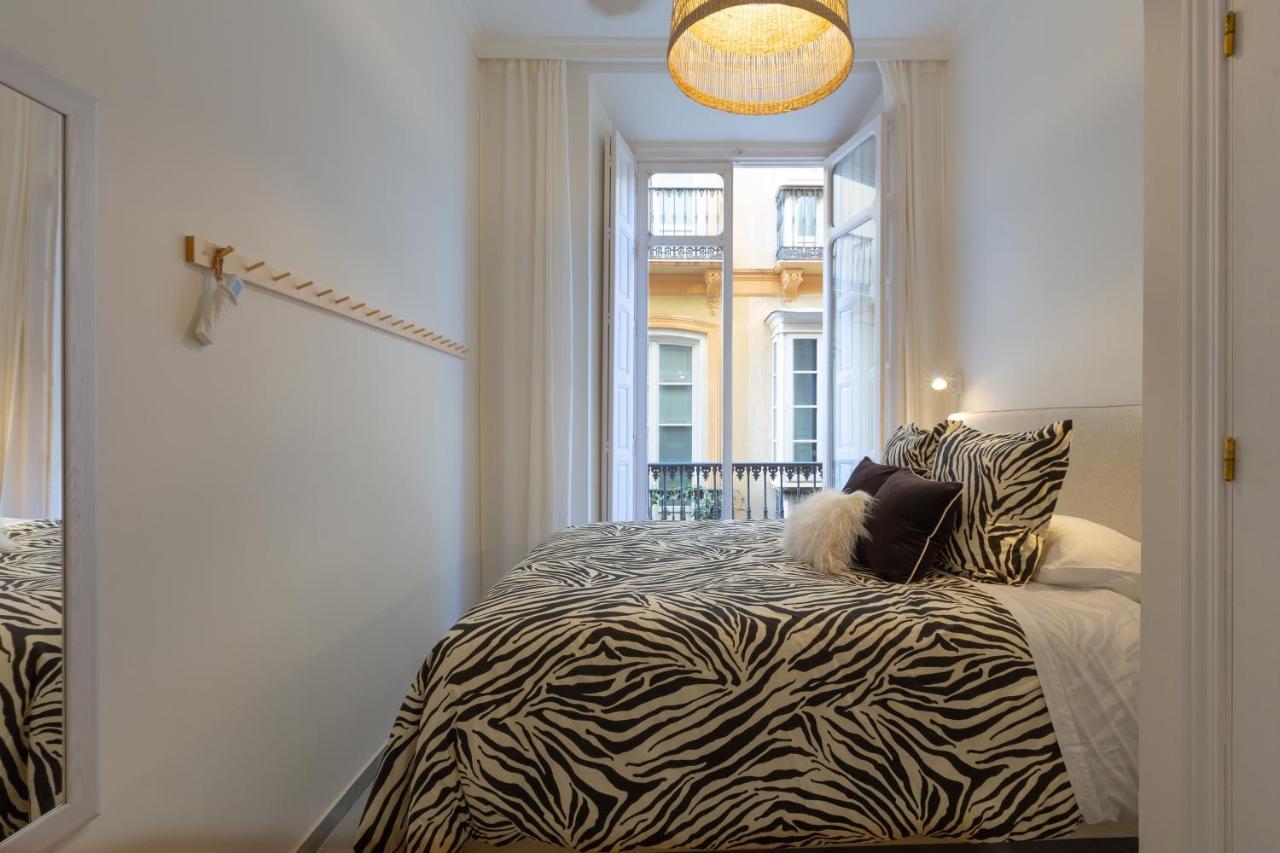 Puerta De Larios: Central Three-Bedroom Apartment With Balconies And Patio Malaga Ngoại thất bức ảnh