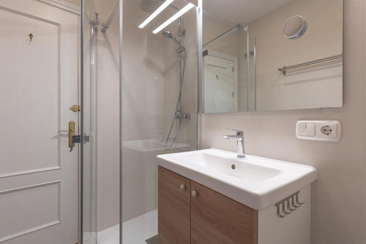 Puerta De Larios: Central Three-Bedroom Apartment With Balconies And Patio Malaga Ngoại thất bức ảnh